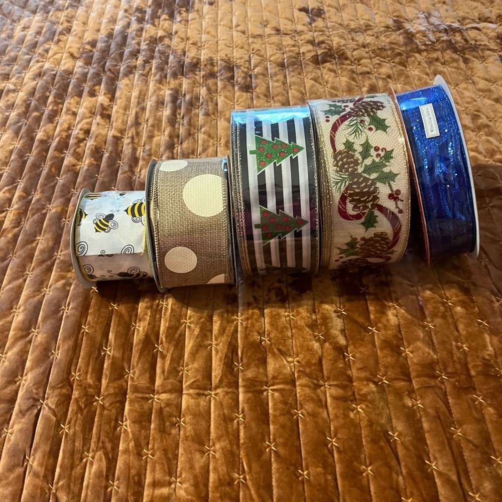 Signature Ribbon Collection - Red, Green, Gold